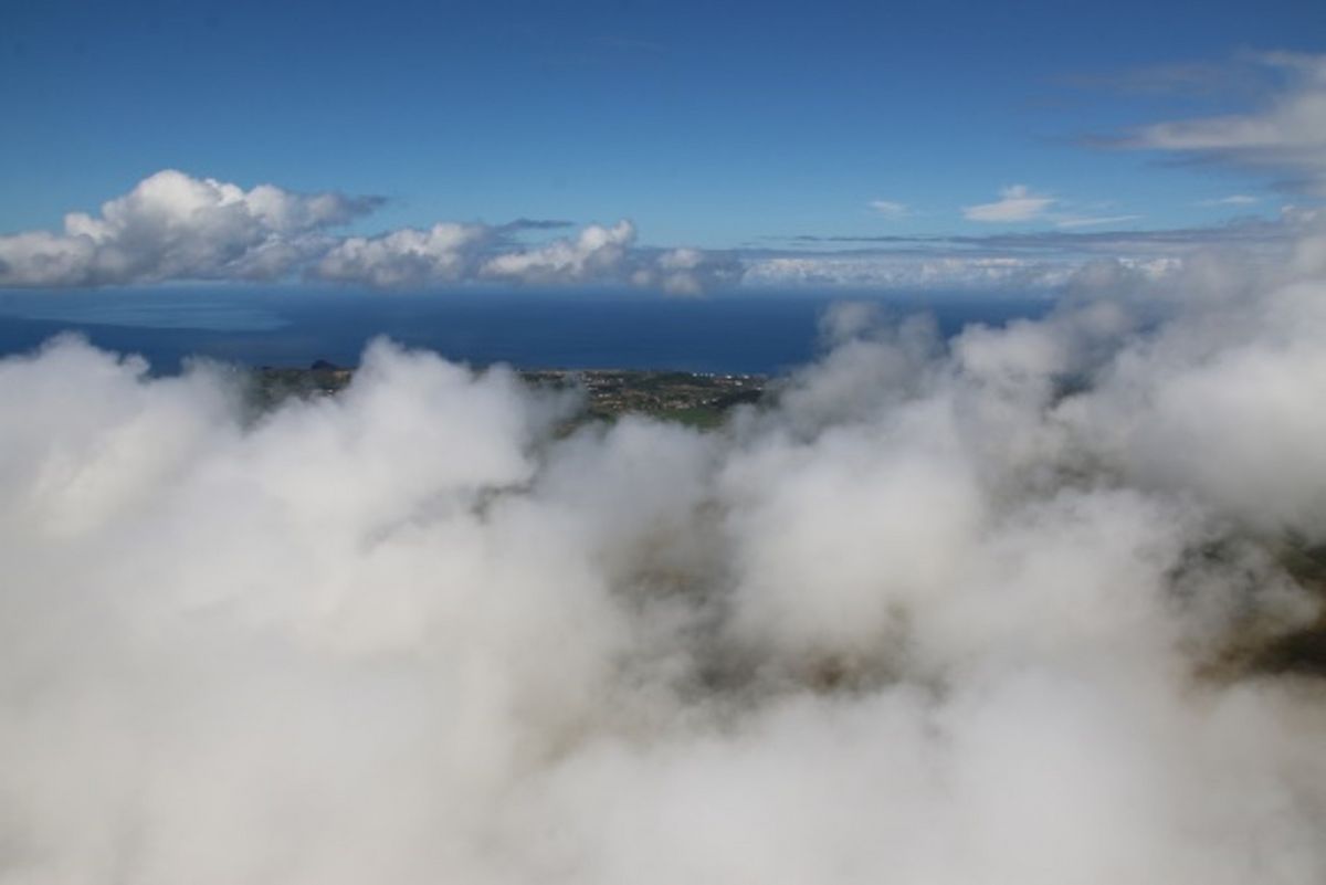 Das Foto zeigt typische marine Stratocumuluswolken über den Azoren. Foto: Felix Lauermann