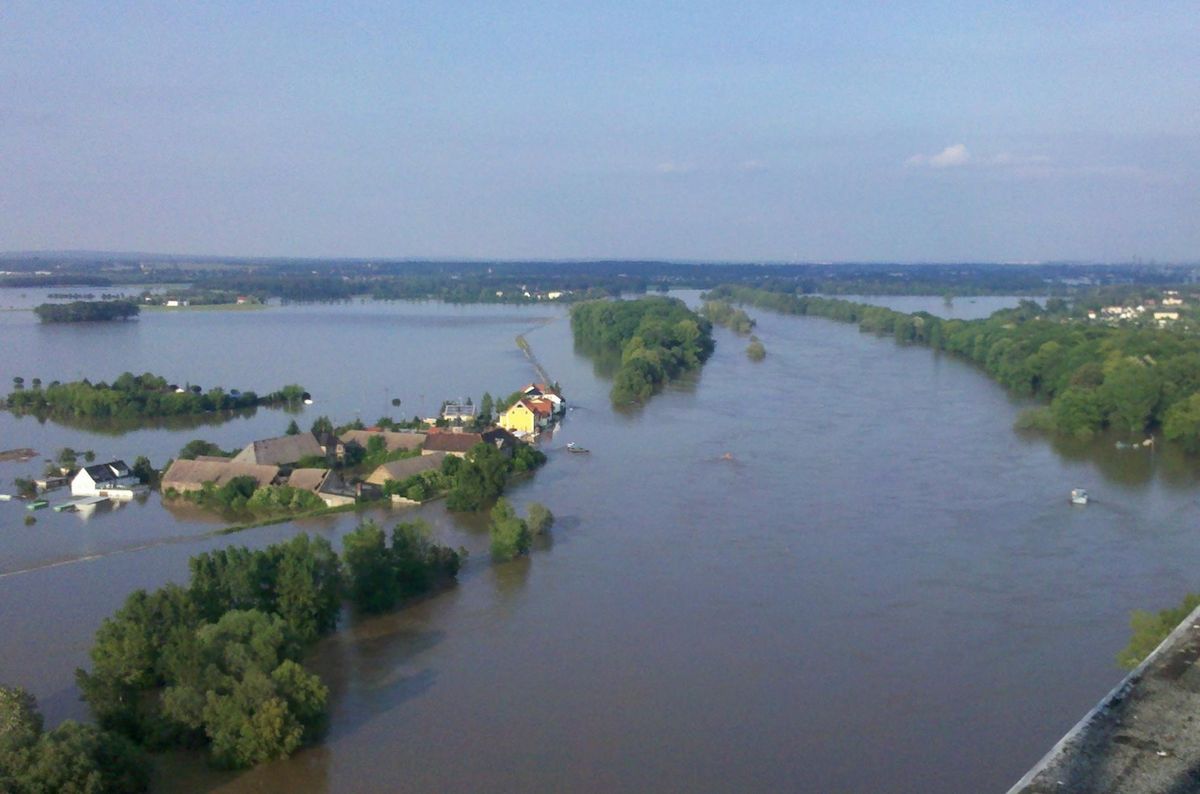 Überflutete Elbwiesen bei Riesa im Jahr 2013. Foto: Uwe Päsler / Stadtverwaltung Riesa
